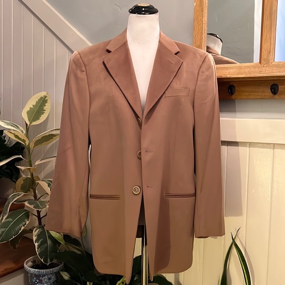 Neiman Marcus Luxury Armani Collezioni 100% Cashmere Oversized Blazer in Camel - Picture 11 of 14